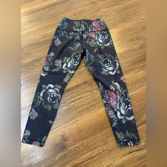 Lululemon Garden Party Pixelated Floral Wunder Under Leggings - Picture 2 of 3